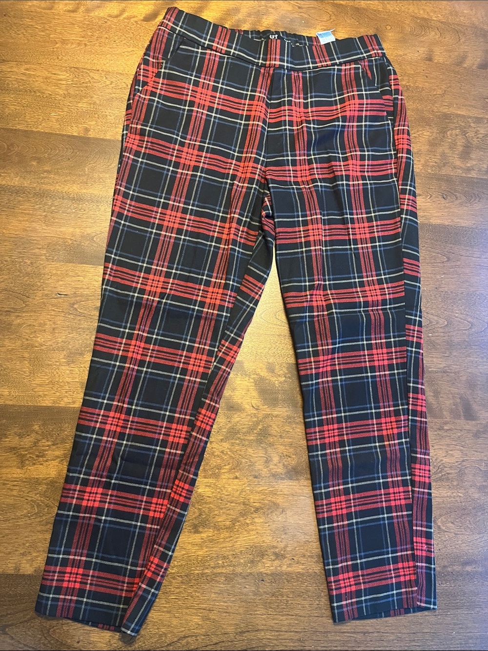 Zara  Red & Black Plaid Chinos